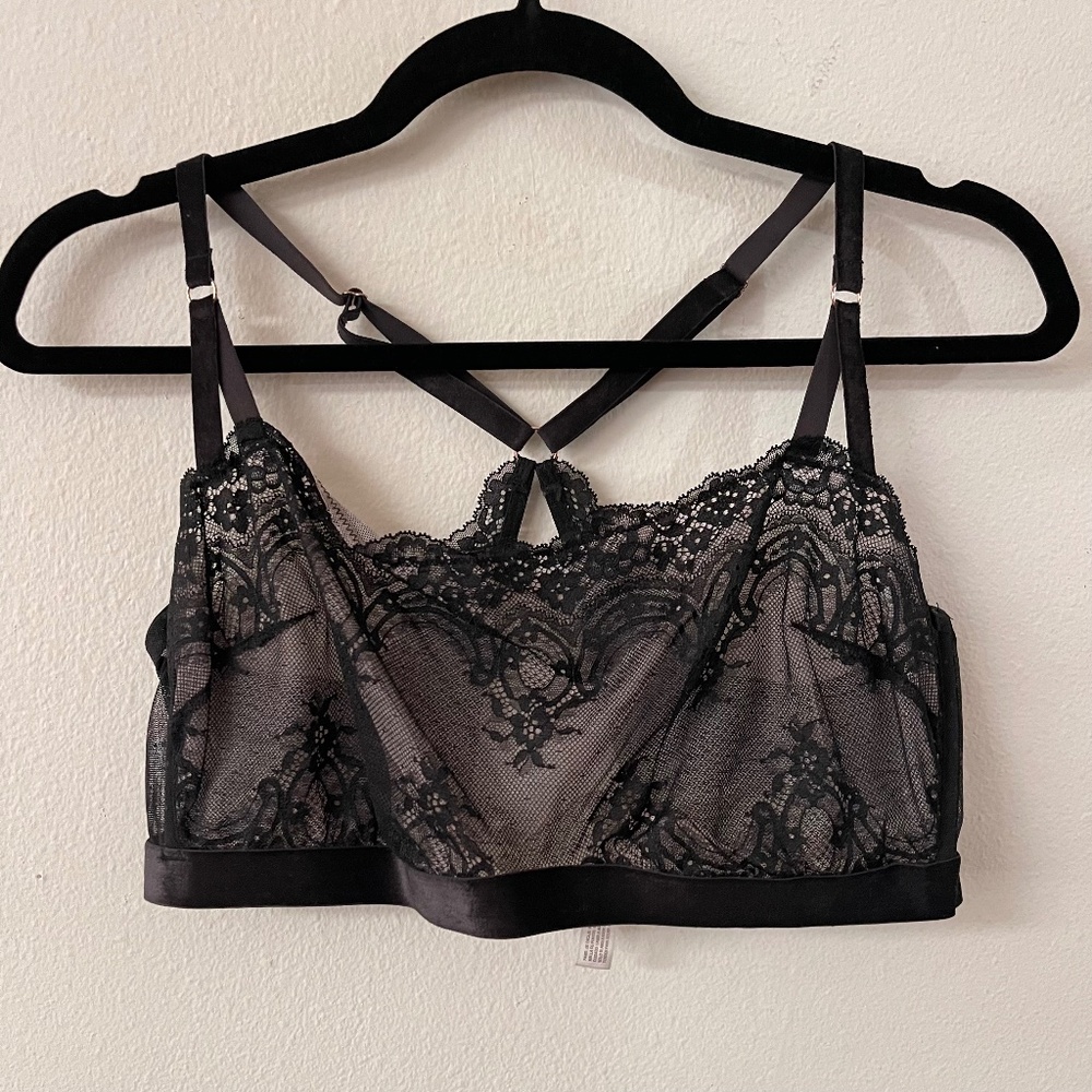 Gilligan & O'Malley Women's Black Lace Unlined Racerback Bra Bralette Large